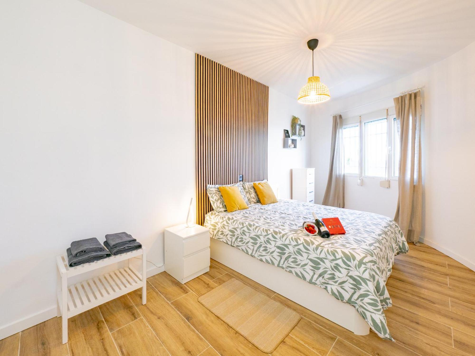 Apartment On Beach Mijas Sitio de Calahonda Екстер'єр фото